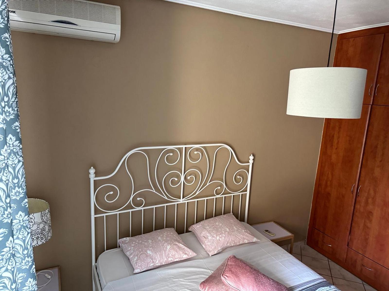 Luxury City Center Apartment Каламбака Екстер'єр фото