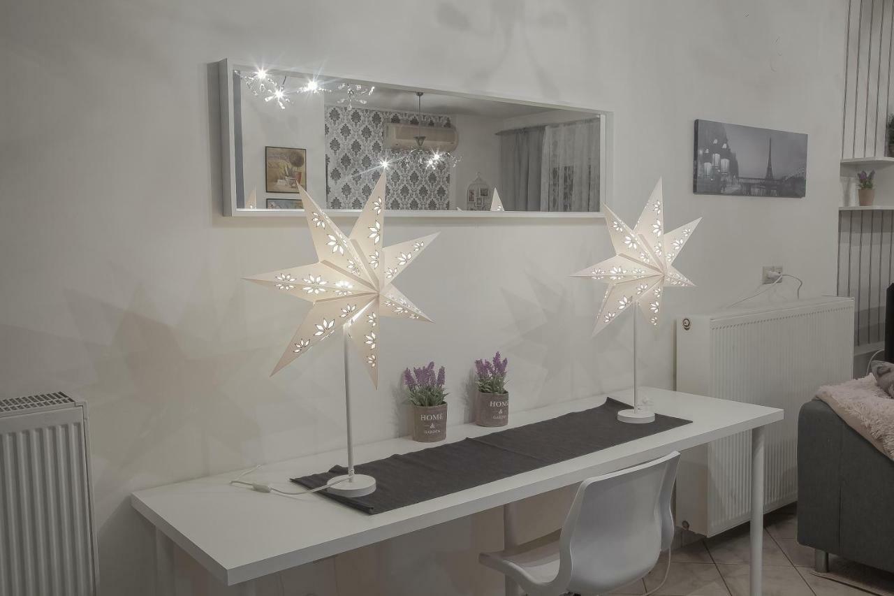 Luxury City Center Apartment Каламбака Екстер'єр фото