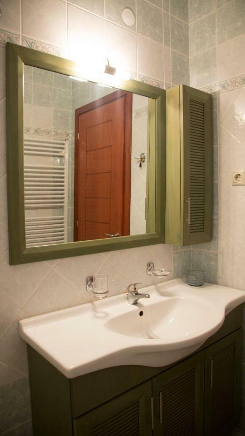 Luxury City Center Apartment Каламбака Екстер'єр фото