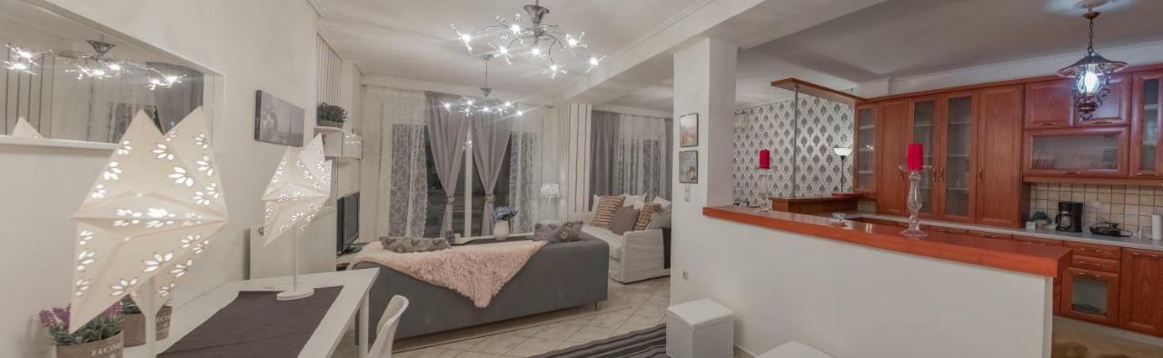 Luxury City Center Apartment Каламбака Екстер'єр фото